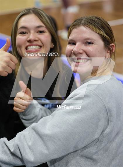 Thumbnail 3 in Valor Christian vs. Grandview (CHSAA 5A Second Round) photogallery.