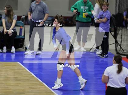 Thumbnail 2 in Valor Christian vs. Grandview (CHSAA 5A Second Round) photogallery.