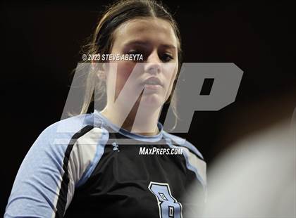 Thumbnail 2 in Valor Christian vs. Grandview (CHSAA 5A Second Round) photogallery.