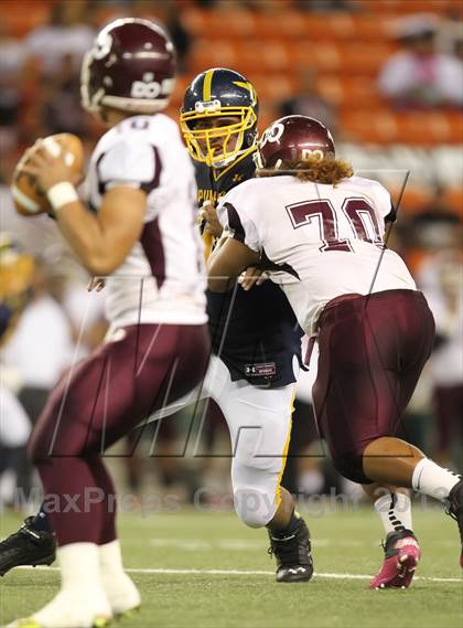 Thumbnail 1 in Punahou vs. Farrington (HHSAA D1 Semifinal) photogallery.