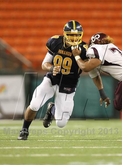 Thumbnail 1 in Punahou vs. Farrington (HHSAA D1 Semifinal) photogallery.