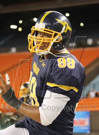 Thumbnail 2 in Punahou vs. Farrington (HHSAA D1 Semifinal) photogallery.