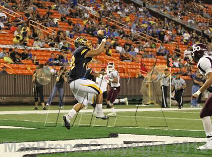 Thumbnail 3 in Punahou vs. Farrington (HHSAA D1 Semifinal) photogallery.