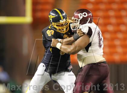 Thumbnail 1 in Punahou vs. Farrington (HHSAA D1 Semifinal) photogallery.