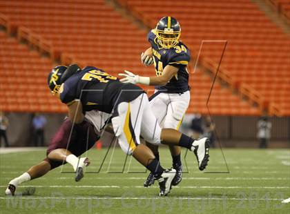 Thumbnail 2 in Punahou vs. Farrington (HHSAA D1 Semifinal) photogallery.