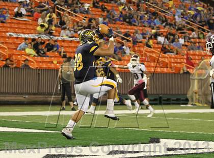 Thumbnail 1 in Punahou vs. Farrington (HHSAA D1 Semifinal) photogallery.