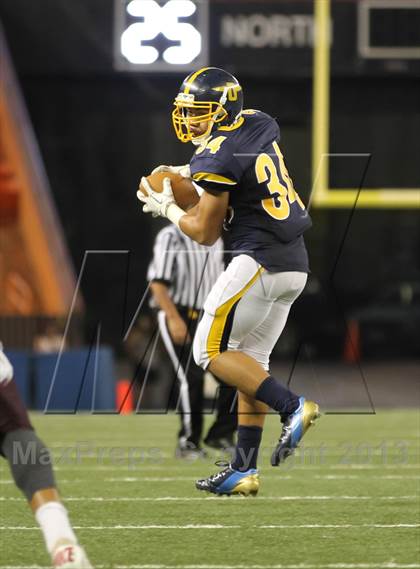 Thumbnail 2 in Punahou vs. Farrington (HHSAA D1 Semifinal) photogallery.