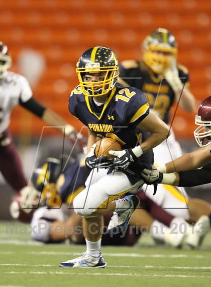 Thumbnail 2 in Punahou vs. Farrington (HHSAA D1 Semifinal) photogallery.