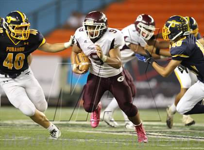 Thumbnail 2 in Punahou vs. Farrington (HHSAA D1 Semifinal) photogallery.