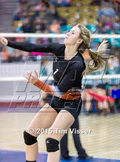 Thumbnail 3 in Windsor vs. Mead (CHSAA 4A Playoff) photogallery.