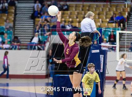 Thumbnail 2 in Windsor vs. Mead (CHSAA 4A Playoff) photogallery.