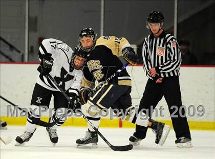 Thumbnail 1 in Notre Dame Catholic @ Xavier photogallery.