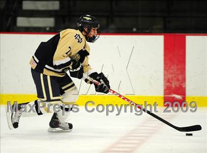 Thumbnail 1 in Notre Dame Catholic @ Xavier photogallery.