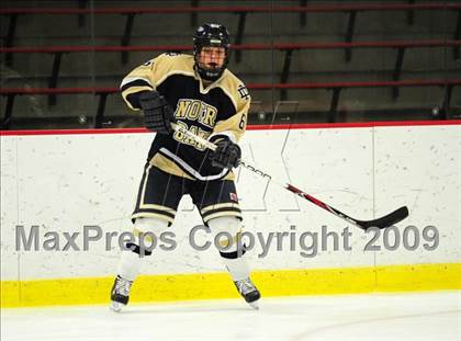 Thumbnail 2 in Notre Dame Catholic @ Xavier photogallery.