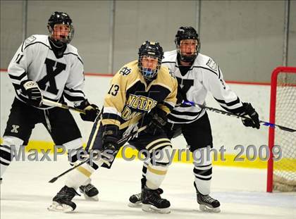 Thumbnail 2 in Notre Dame Catholic @ Xavier photogallery.