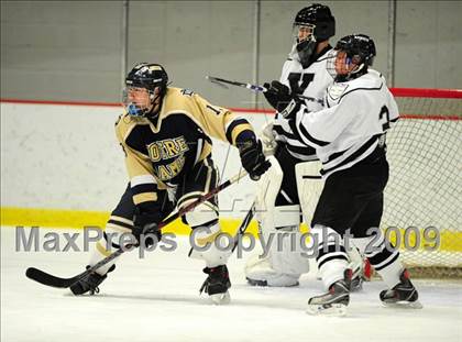Thumbnail 2 in Notre Dame Catholic @ Xavier photogallery.