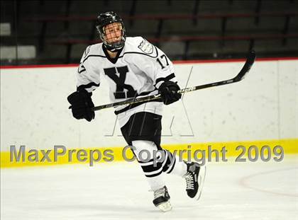 Thumbnail 2 in Notre Dame Catholic @ Xavier photogallery.