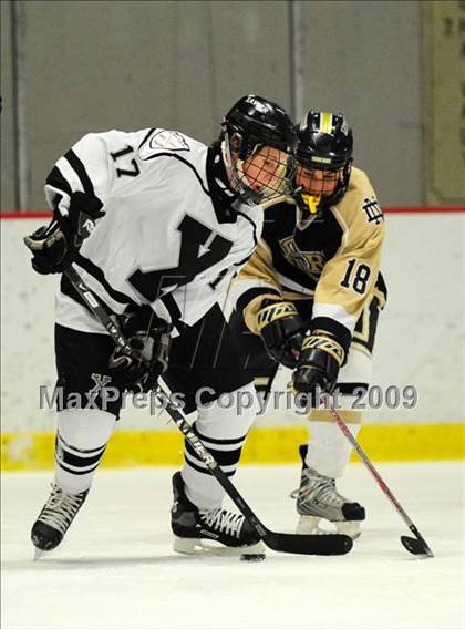 Thumbnail 3 in Notre Dame Catholic @ Xavier photogallery.