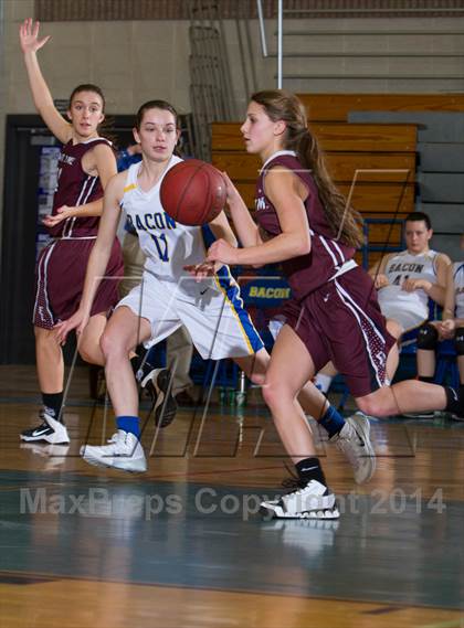 Thumbnail 2 in Bacon Academy vs.  East Lyme photogallery.