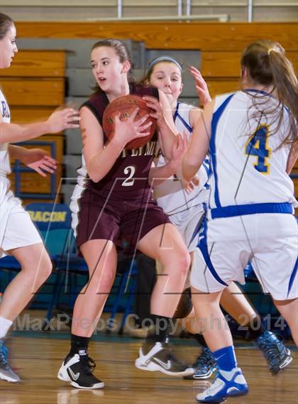 Thumbnail 1 in Bacon Academy vs.  East Lyme photogallery.