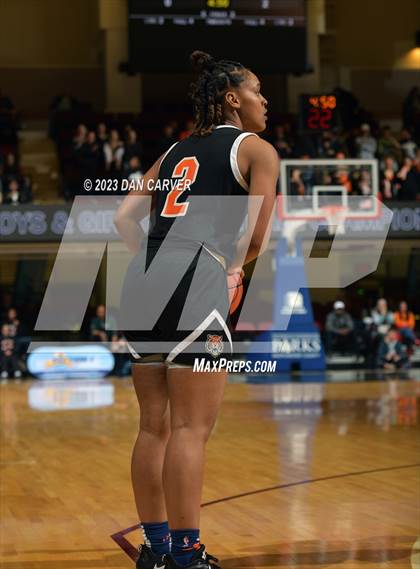 Thumbnail 1 in White Plains vs. Albertus Magnus (NYSPHSAA Section 1 Class 2A Final) photogallery.