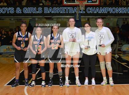 Thumbnail 1 in White Plains vs. Albertus Magnus (NYSPHSAA Section 1 Class 2A Final) photogallery.