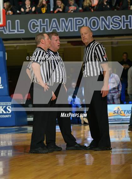 Thumbnail 1 in White Plains vs. Albertus Magnus (NYSPHSAA Section 1 Class 2A Final) photogallery.