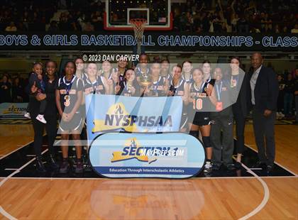 Thumbnail 2 in White Plains vs. Albertus Magnus (NYSPHSAA Section 1 Class 2A Final) photogallery.