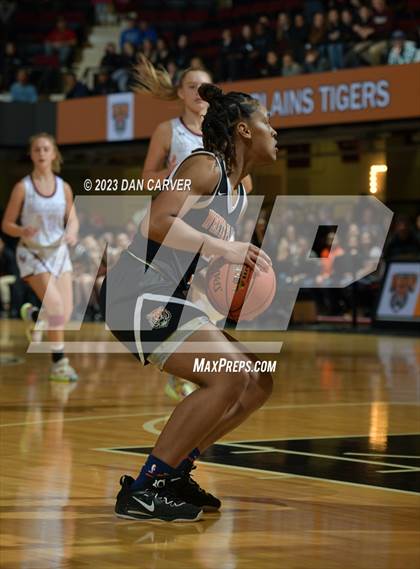 Thumbnail 2 in White Plains vs. Albertus Magnus (NYSPHSAA Section 1 Class 2A Final) photogallery.