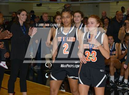 Thumbnail 2 in White Plains vs. Albertus Magnus (NYSPHSAA Section 1 Class 2A Final) photogallery.