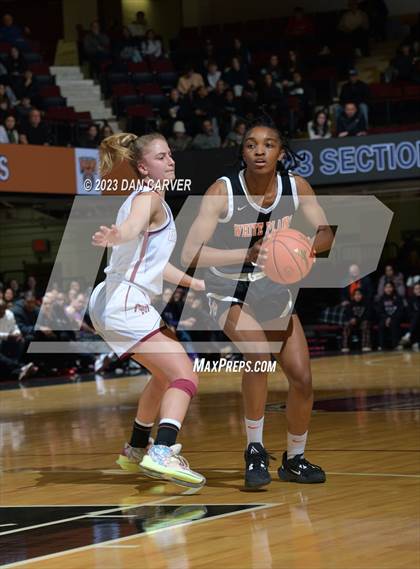 Thumbnail 2 in White Plains vs. Albertus Magnus (NYSPHSAA Section 1 Class 2A Final) photogallery.