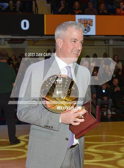 Thumbnail 3 in White Plains vs. Albertus Magnus (NYSPHSAA Section 1 Class 2A Final) photogallery.