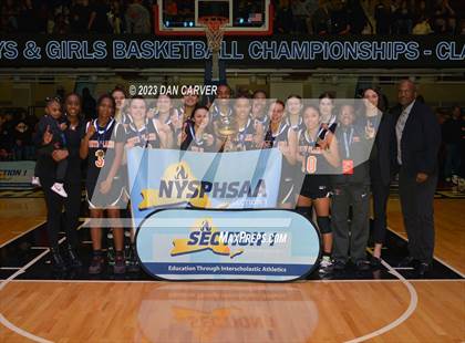 Thumbnail 1 in White Plains vs. Albertus Magnus (NYSPHSAA Section 1 Class 2A Final) photogallery.
