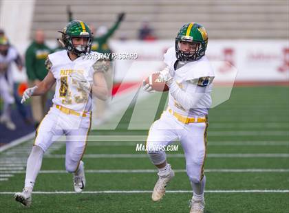 Thumbnail 1 in William Floyd vs. Ward Melville - Section XI Division I Finals photogallery.