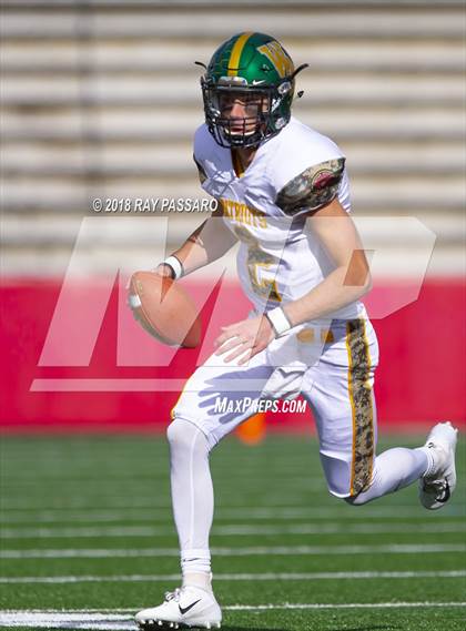 Thumbnail 3 in William Floyd vs. Ward Melville - Section XI Division I Finals photogallery.