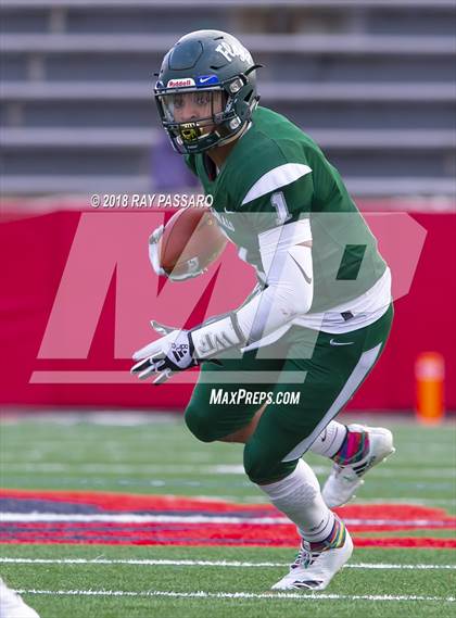 Thumbnail 3 in William Floyd vs. Ward Melville - Section XI Division I Finals photogallery.