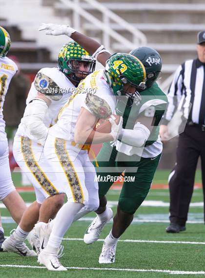 Thumbnail 3 in William Floyd vs. Ward Melville - Section XI Division I Finals photogallery.