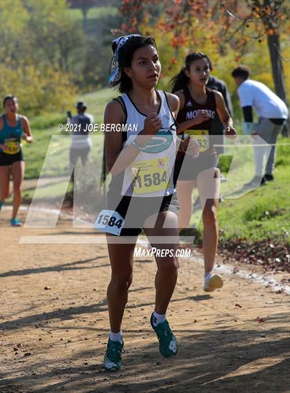 Thumbnail 2 in CIF State Cross Country Championships (Girls D1 Race) photogallery.