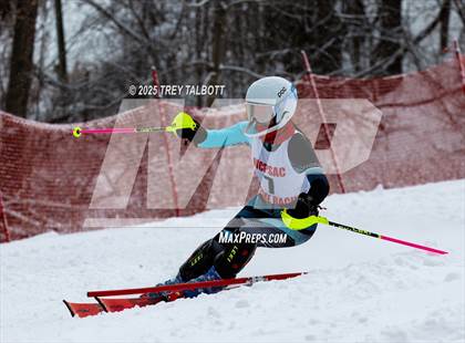 Thumbnail 3 in MCPSAC Hunt Hollow Slalom (Second Run) photogallery.