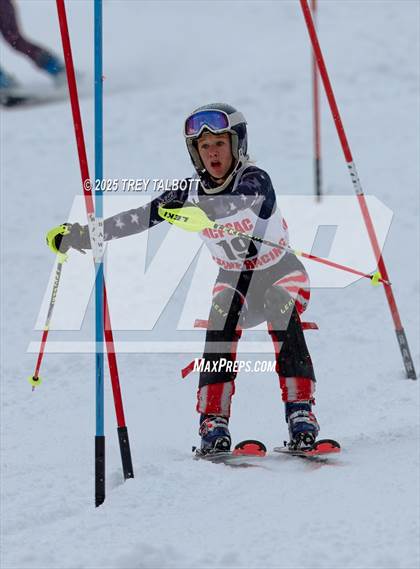 Thumbnail 3 in MCPSAC Hunt Hollow Slalom (Second Run) photogallery.