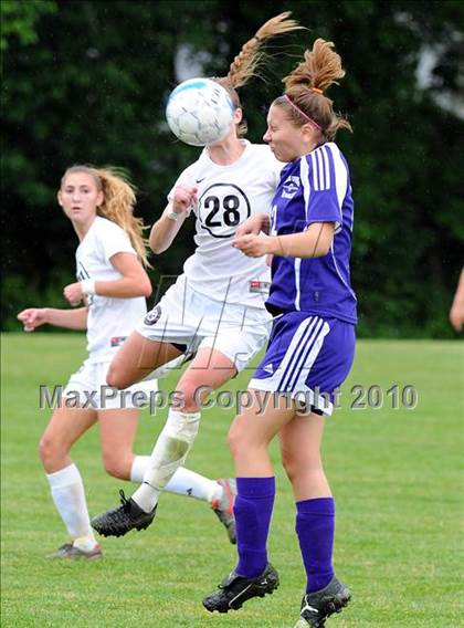 Thumbnail 2 in Boiling Springs vs Lancaster Country Day (AA District 3 Playoffs) photogallery.