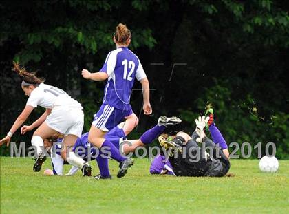 Thumbnail 1 in Boiling Springs vs Lancaster Country Day (AA District 3 Playoffs) photogallery.