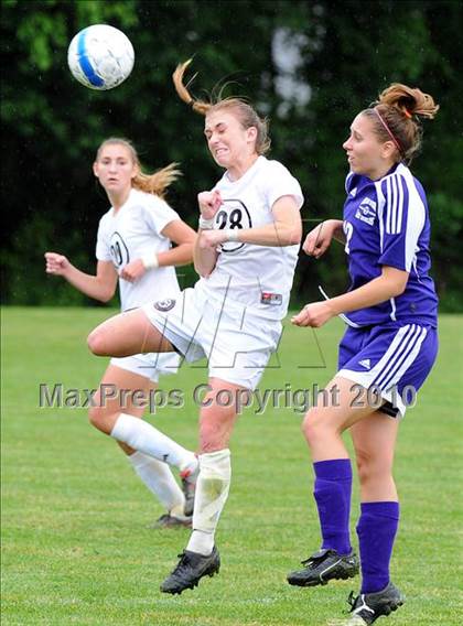 Thumbnail 3 in Boiling Springs vs Lancaster Country Day (AA District 3 Playoffs) photogallery.