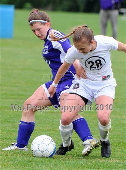 Thumbnail 3 in Boiling Springs vs Lancaster Country Day (AA District 3 Playoffs) photogallery.