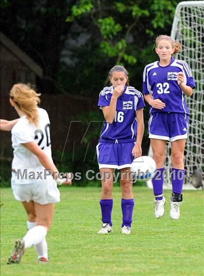 Thumbnail 1 in Boiling Springs vs Lancaster Country Day (AA District 3 Playoffs) photogallery.