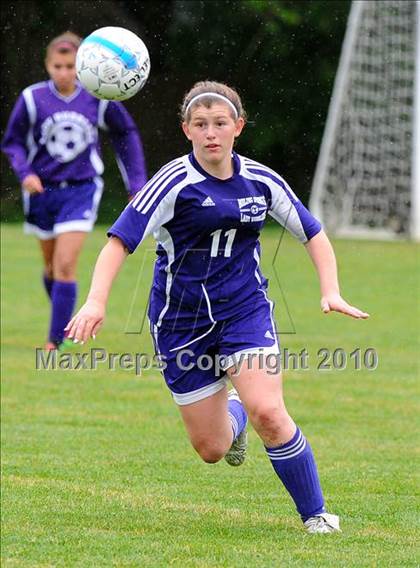 Thumbnail 1 in Boiling Springs vs Lancaster Country Day (AA District 3 Playoffs) photogallery.
