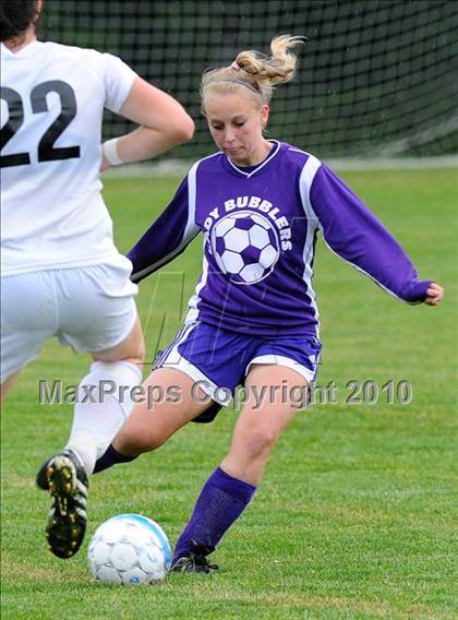 Thumbnail 2 in Boiling Springs vs Lancaster Country Day (AA District 3 Playoffs) photogallery.