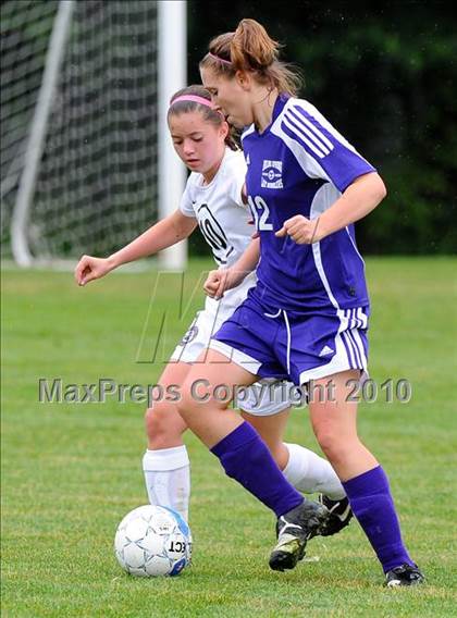 Thumbnail 3 in Boiling Springs vs Lancaster Country Day (AA District 3 Playoffs) photogallery.