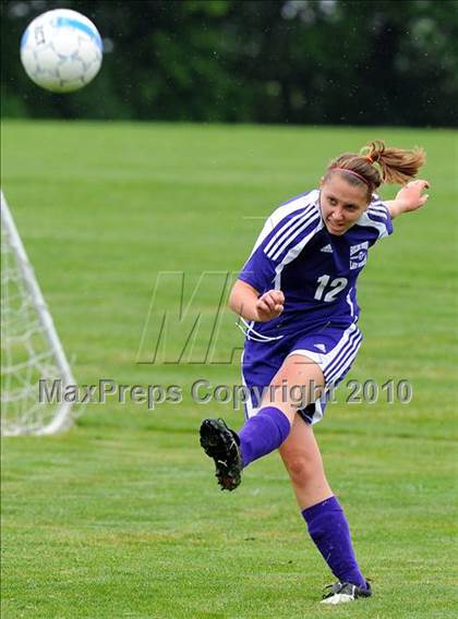 Thumbnail 1 in Boiling Springs vs Lancaster Country Day (AA District 3 Playoffs) photogallery.