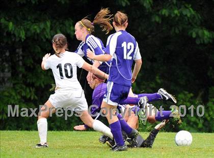 Thumbnail 1 in Boiling Springs vs Lancaster Country Day (AA District 3 Playoffs) photogallery.